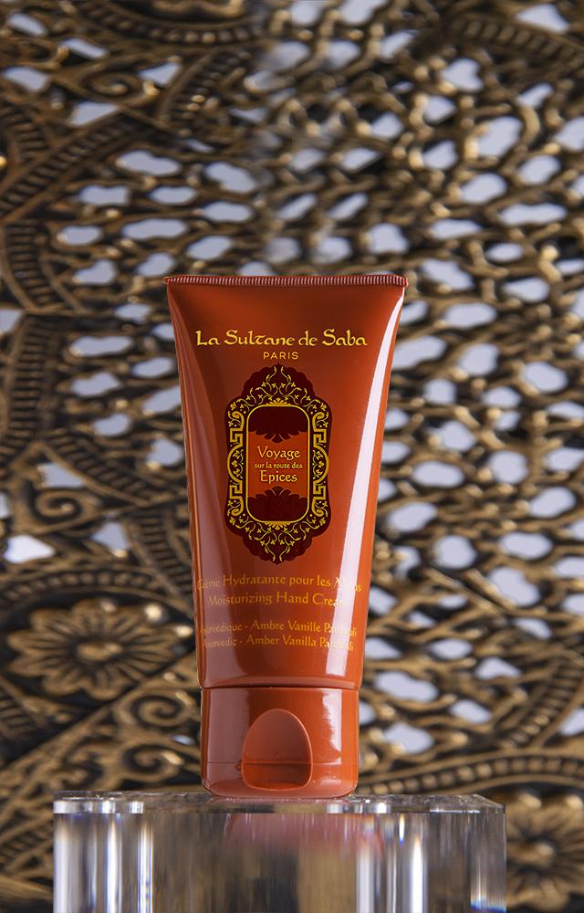 file:///C:/Users/Diana Diaconu/Pictures/Saved Pictures/La Sultane de Saba/PACKSHOT ESHOP 2020/AYURVEDIQUE/CREME MAIN.png