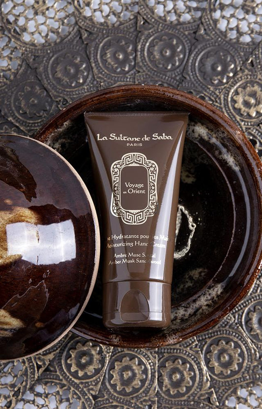 file:///C:/Users/Diana Diaconu/Pictures/Saved Pictures/La Sultane de Saba/PACKSHOT ESHOP 2020/ORIENT/Crème mains AMS.png